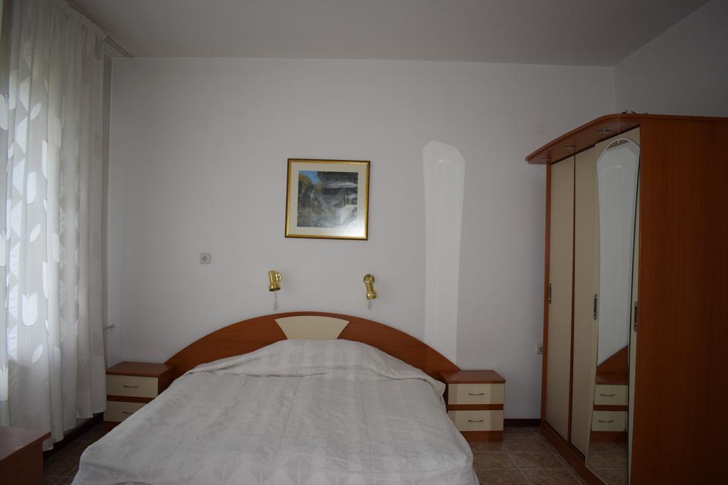 Velingrad Balneohotel Buitenkant foto